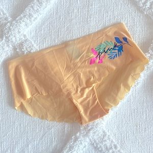 Victoria’s Secret Pink No Show Panty